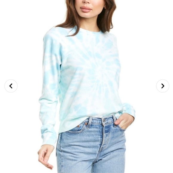 WSLY Tops - WSLY Cove Raglan sweatshirt